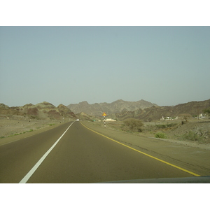 Picture Sultanate of Oman Buraimi to Sohar road 2005-03 26 - Photographer Buraimi to Sohar road