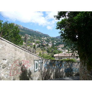 Picture France Vence Avenue H. Isnard 2007-07 9 - Road Avenue H. Isnard