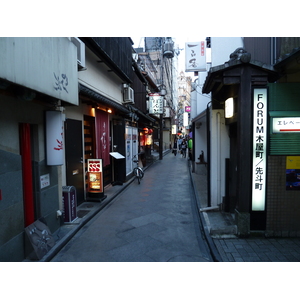 Picture Japan Kyoto Pontocho 2010-06 20 - Views Pontocho