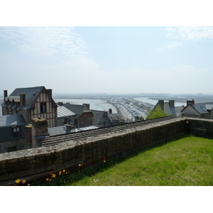 Picture France Mont St Michel Mont St Michel Village 2010-04 21 - Photo Mont St Michel Village