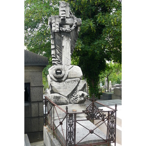 Picture France Paris St. Vincent Cemetery 2007-06 4 - Tourist Attraction St. Vincent Cemetery