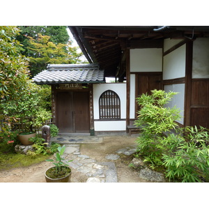 Picture Japan Kyoto Ryoanji Temple 2010-06 89 - Photographers Ryoanji Temple