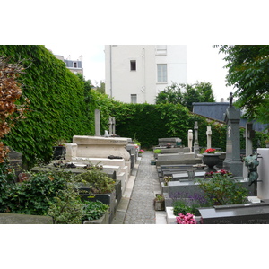 Picture France Paris St. Vincent Cemetery 2007-06 17 - Discover St. Vincent Cemetery