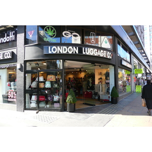 Picture United Kingdom London Oxford Street 2007-09 73 - Photographer Oxford Street