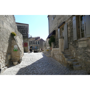 Picture France Baux de Provence Baux de Provence Village 2008-04 12 - Perspective Baux de Provence Village