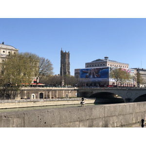 Picture France Paris lockdown 2020-04 73 - Sightseeing Paris lockdown