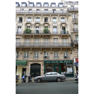 Picture France Paris Rue de Rome 2007-06 74 - Photographer Rue de Rome