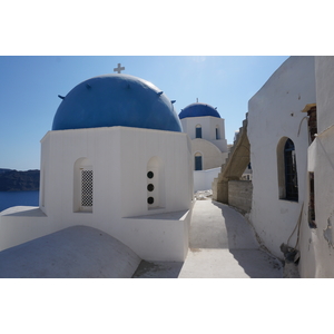 Picture Greece Santorini Oia cave house 2016-07 20 - View Oia cave house