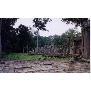 Picture Cambodia Angkor 1996-06 28 - Perspective Angkor