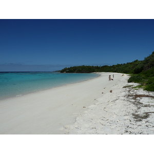 Picture New Caledonia Lifou Mu 2010-05 24 - Car Rental Mu