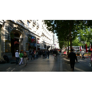 Picture France Paris Champs Elysees 2007-04 143 - Perspective Champs Elysees