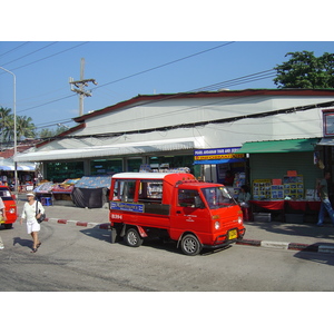 Picture Thailand Phuket Patong Beach Road 2005-12 64 - Discover Beach Road