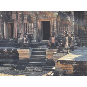 Picture Cambodia Siem Reap ⁨Banteay Srei⁩ 2023-01 38 - Store ⁨Banteay Srei⁩