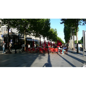 Picture France Paris Champs Elysees 2007-04 77 - Photographers Champs Elysees