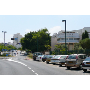 Picture Israel Tel Aviv Rokach Street 2007-06 12 - Pictures Rokach Street