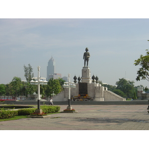 Picture Thailand Bangkok Lumpini Park 2005-12 28 - Sight Lumpini Park