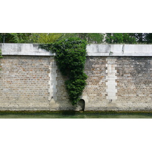 Picture France Paris Seine river 2007-06 14 - Perspective Seine river