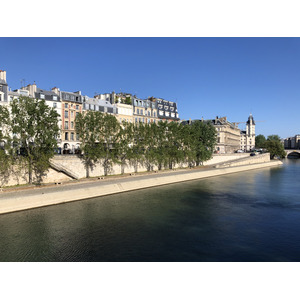 Picture France Paris lockdown 2020-04 194 - Photographer Paris lockdown