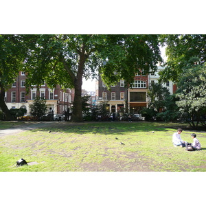 Picture United Kingdom London Soho Square 2007-09 29 - Perspective Soho Square