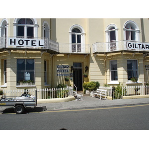 Picture United Kingdom Pembrokeshire Tenby 2006-05 37 - Trips Tenby