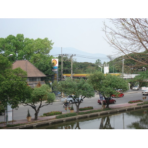 Picture Thailand Chiang Mai Inside Canal Arrak Road(Canal) 2006-04 19 - View Arrak Road(Canal)