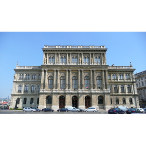 Picture Hungary Budapest Central Budapest 2007-06 192 - Car Central Budapest