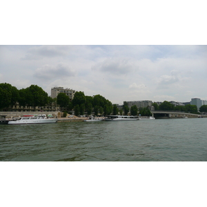 Picture France Paris Seine river 2007-06 186 - Car Seine river