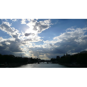 Picture France Paris The Bridges of Paris 2007-07 12 - Shopping Mall The Bridges of Paris