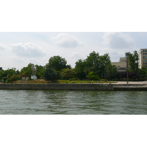 Picture France Paris Seine river 2007-06 167 - Tourist Attraction Seine river