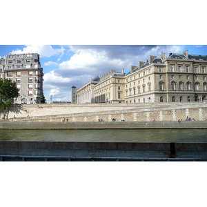 Picture France Paris La seine banks 2007-07 18 - Sight La seine banks