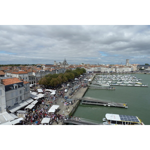 Picture France La Rochelle Chain Tower 2010-08 11 - Photographers Chain Tower