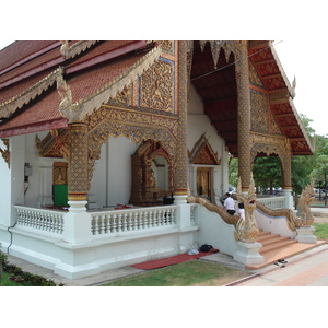 Picture Thailand Chiang Mai Inside Canal Wat Phra Sing temple 2006-04 21 - Visit Wat Phra Sing temple