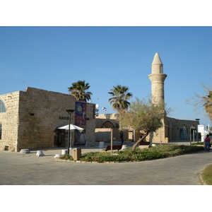 Picture Israel Caesarea 2006-12 58 - Road Caesarea