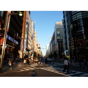 Picture Japan Tokyo Shinjuku 2010-06 19 - Photographers Shinjuku