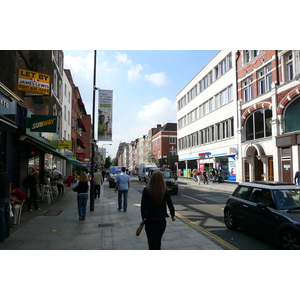 Picture United Kingdom London Tottenham Court Road 2007-09 57 - Perspective Tottenham Court Road