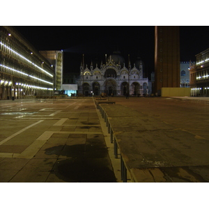 Picture Italy Venice 2005-03 334 - Perspective Venice