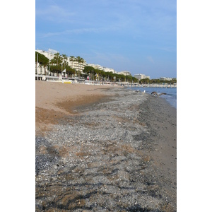 Picture France Cannes Beach 2008-04 42 - Road Beach