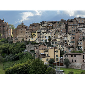 Picture Italy Siena 2022-05 9 - Car Siena