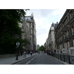 Picture France Paris Notre Dame 2007-05 133 - Perspective Notre Dame