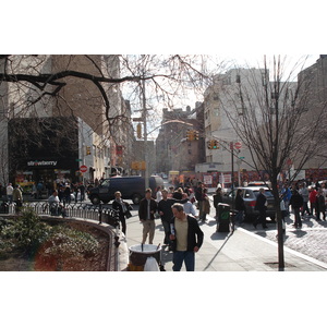 Picture United States New York Union Square 2006-03 3 - Shopping Mall Union Square