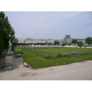 Picture France Paris Garden of Tuileries 2007-05 258 - Flight Garden of Tuileries