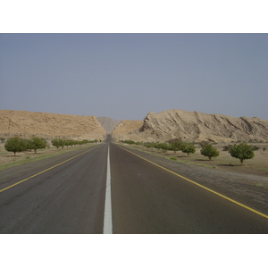 Picture Sultanate of Oman Buraimi to Sohar road 2005-03 1 - Travels Buraimi to Sohar road