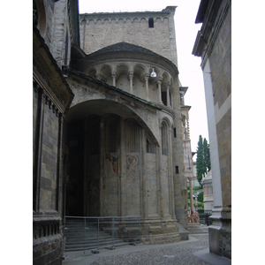 Picture Italy Bergamo 2002-07 13 - Photographer Bergamo