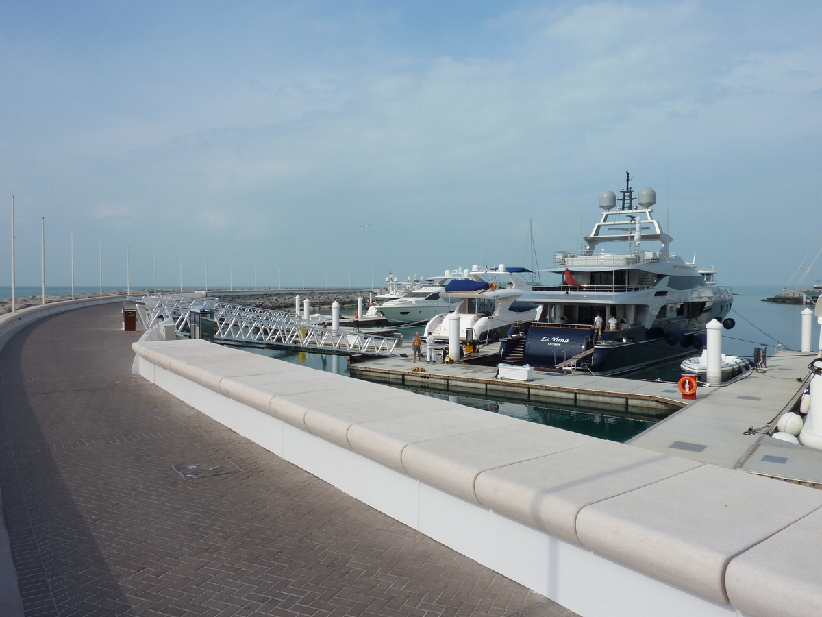 Picture United Arab Emirates Dubai Jumeirah Beach Hotel 2009-12 31 - Spring Jumeirah Beach Hotel