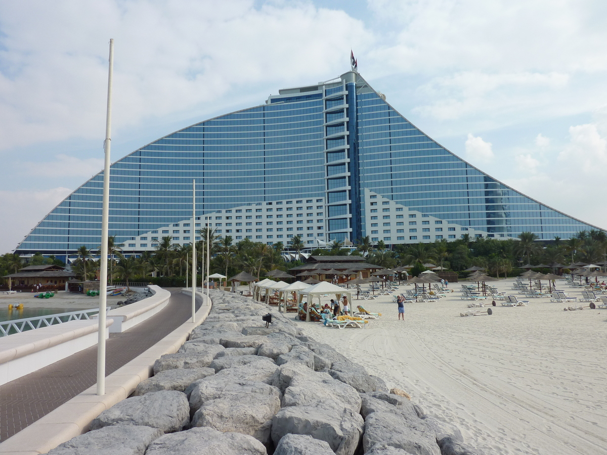 Picture United Arab Emirates Dubai Jumeirah Beach Hotel 2009-12 23 - Waterfall Jumeirah Beach Hotel