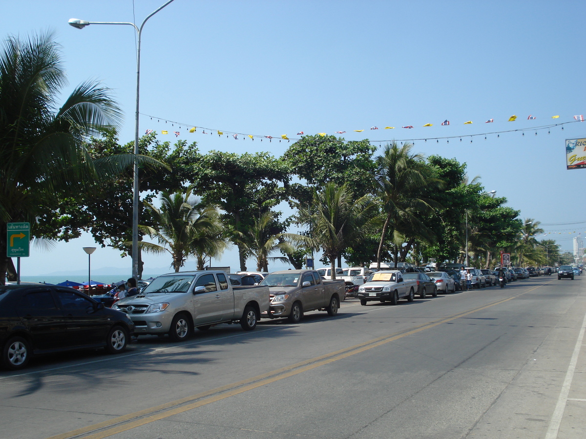 Picture Thailand Jomtien Jomtien Seashore 2008-01 55 - Savings Jomtien Seashore