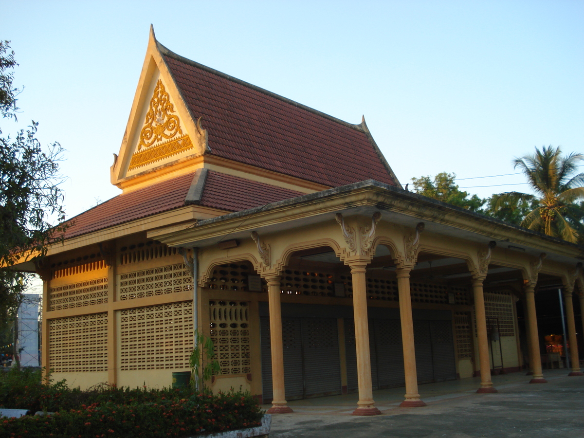 Picture Thailand Phitsanulok Wat Jomthong 2008-01 1 - Night Wat Jomthong