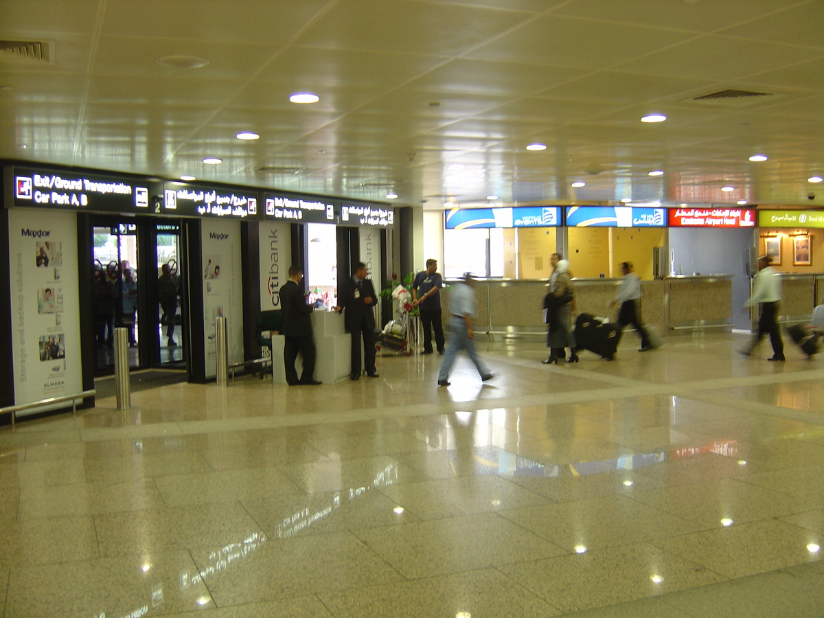 Picture United Arab Emirates Dubai Airport 2005-11 2 - Summer Airport