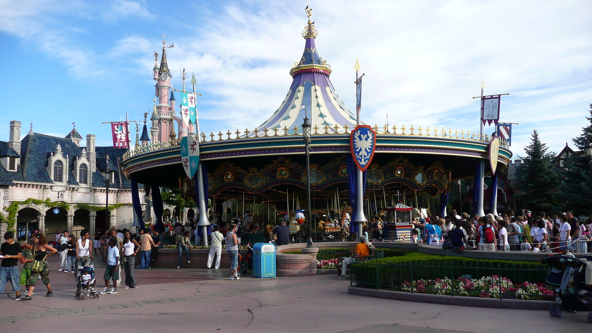 Picture France Disneyland Paris 2007-07 97 - Room Disneyland Paris