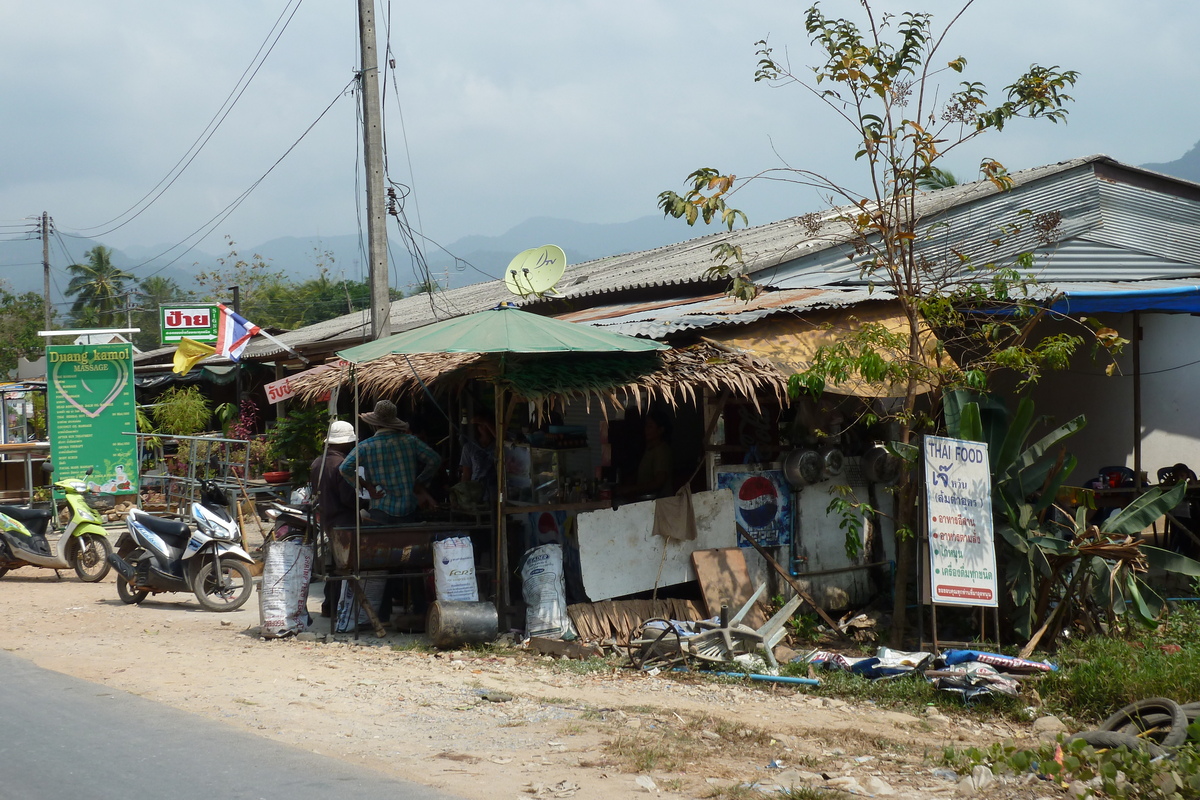 Picture Thailand Ko Chang Island road 2011-02 34 - Night Island road